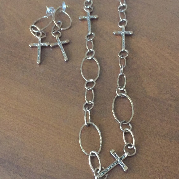 Rose Gold Cross Necklace & Earrings - Picture 3 of 6